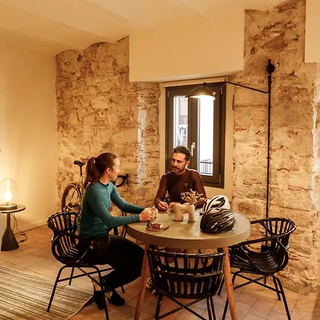 La Comuna By Bon Dia Residences Χιρόνα