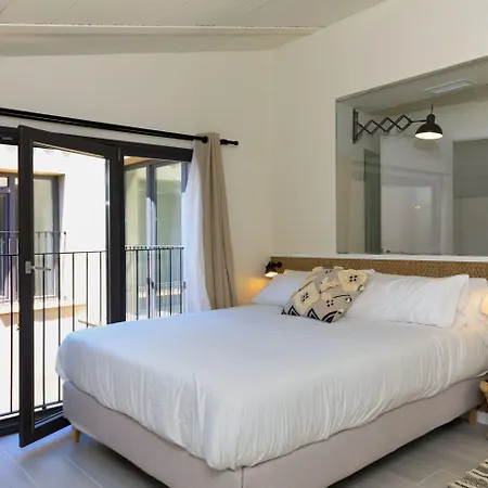 La Comuna By Bon Dia Residences 酒店 3*