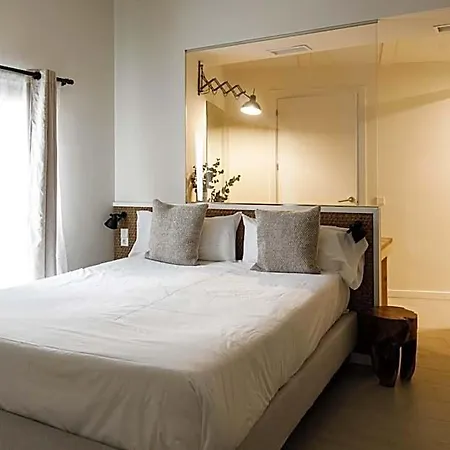 La Comuna By Bon Dia Residences Hotel