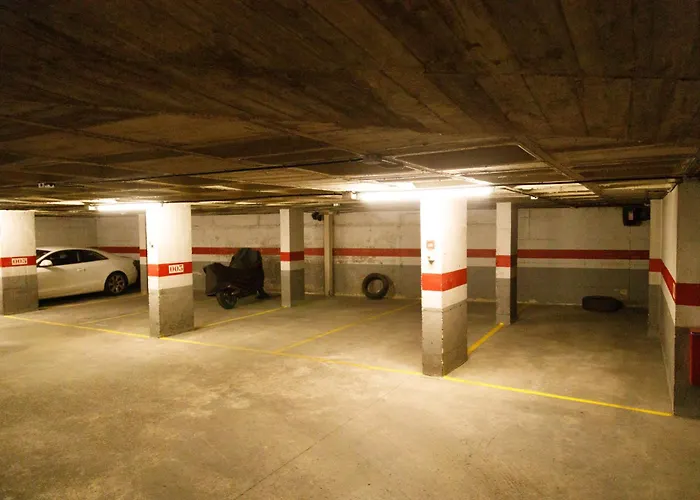 La Comuna By Bon Dia Residences 3* Жирона