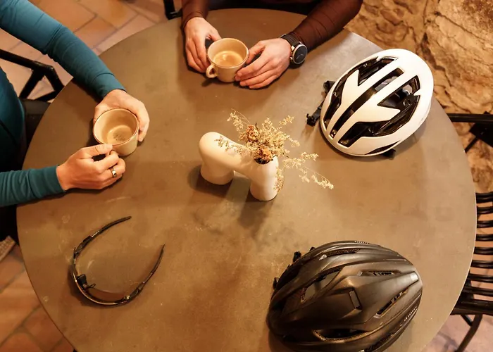 La Comuna By Bon Dia Residences Hotel 3*