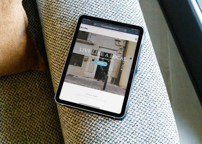 Hotel La Comuna By Bon Dia Residences Girona