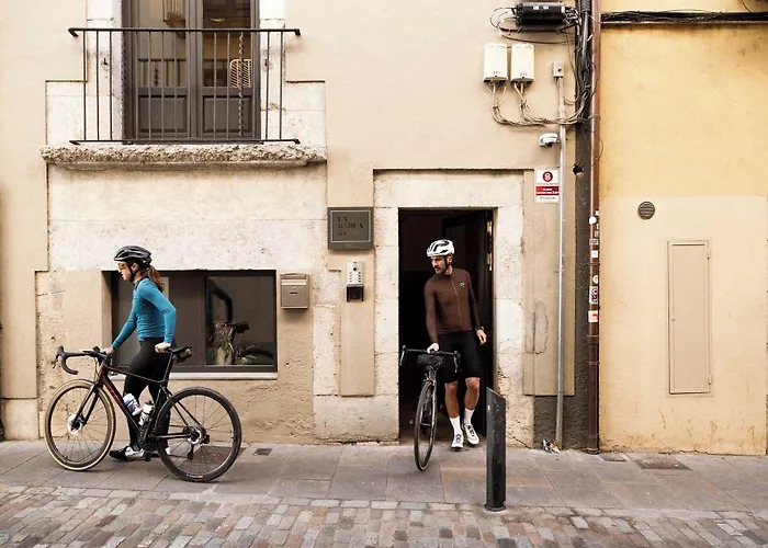 Hotel La Comuna By Bon Dia Residences Girona