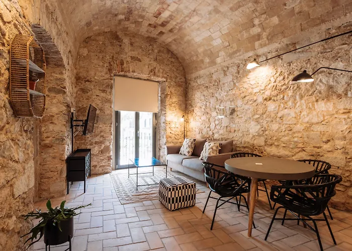 Отель La Comuna By Bon Dia Residences 3*