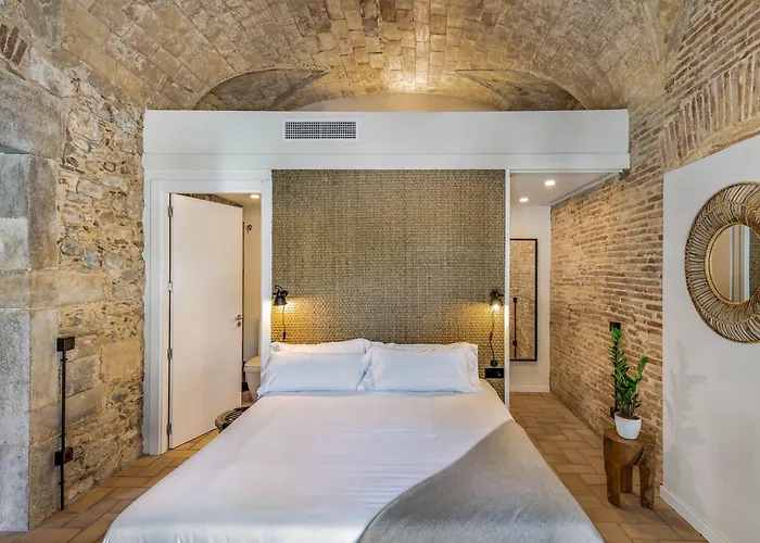 La Comuna By Bon Dia Residences Отель Жирона